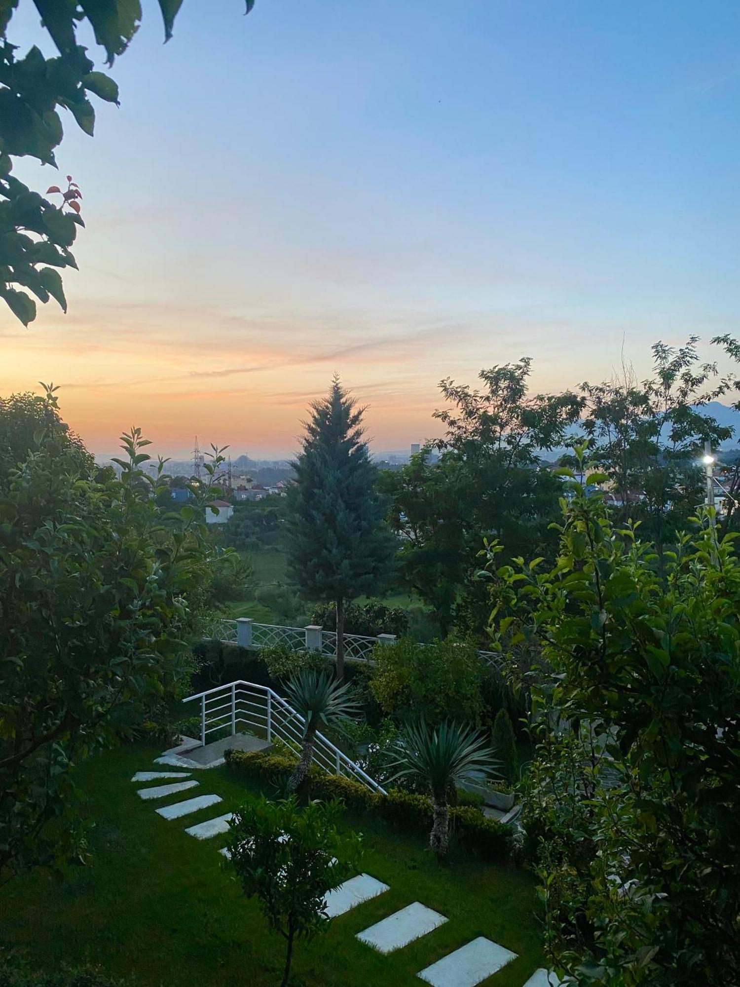 35 Apartament *