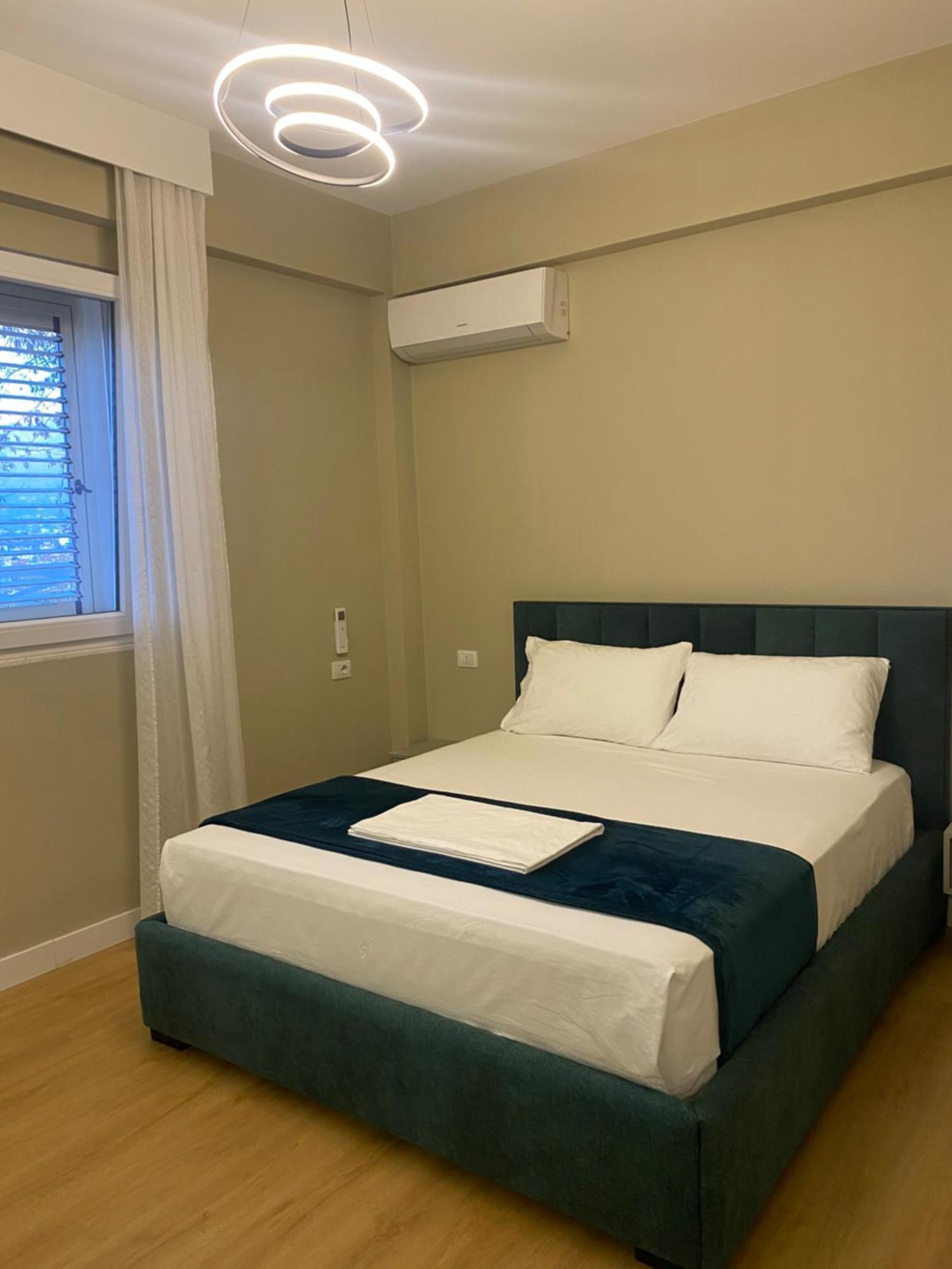 35 Apartament